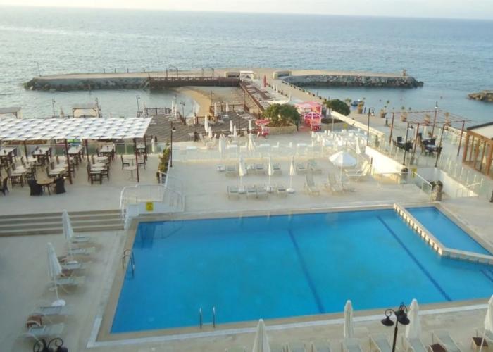 Ada Beach Hotel