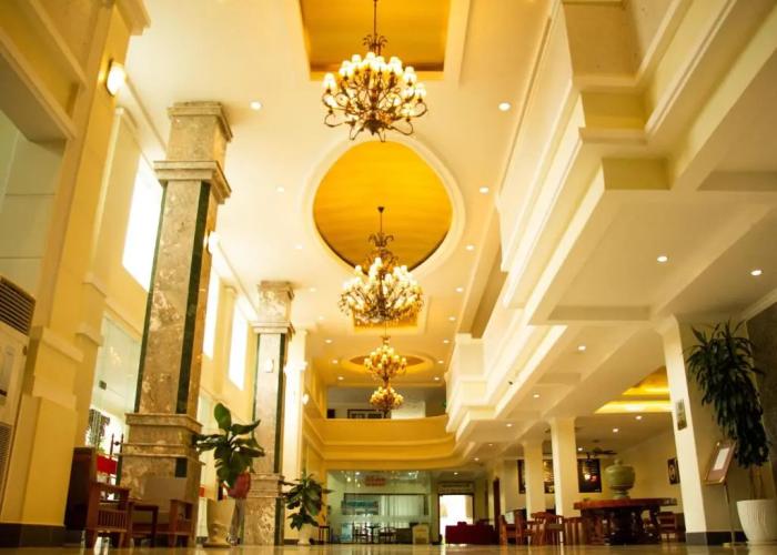 Pursat Riverside Hotel and Spa