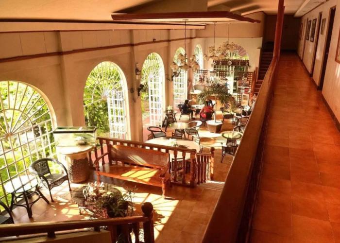 Fernando's Hotel