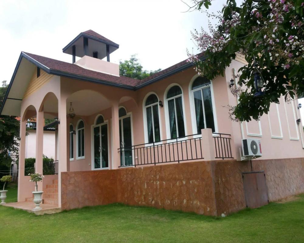 Stamp Hills Resort & Restaurant