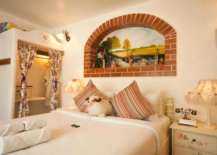 Swiss Valley Hip Resort