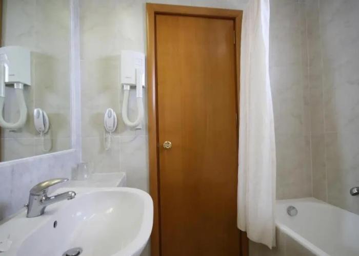 Tigaki Beach Hotel