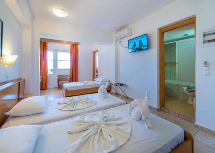 ILIOS APARTHOTEL(Tigaki)