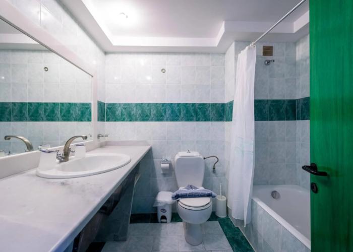 ILIOS APARTHOTEL(Tigaki)