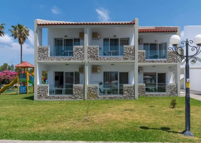 ILIOS APARTHOTEL(Tigaki)