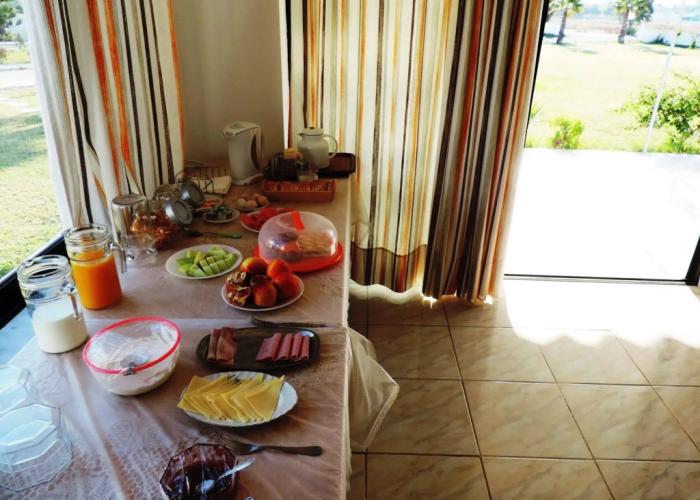 Anthia Apartments