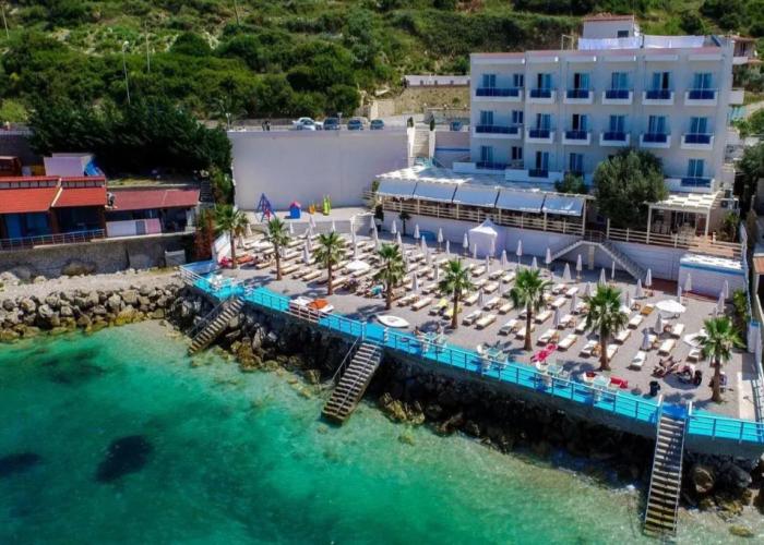 Coral Hotel & Resort