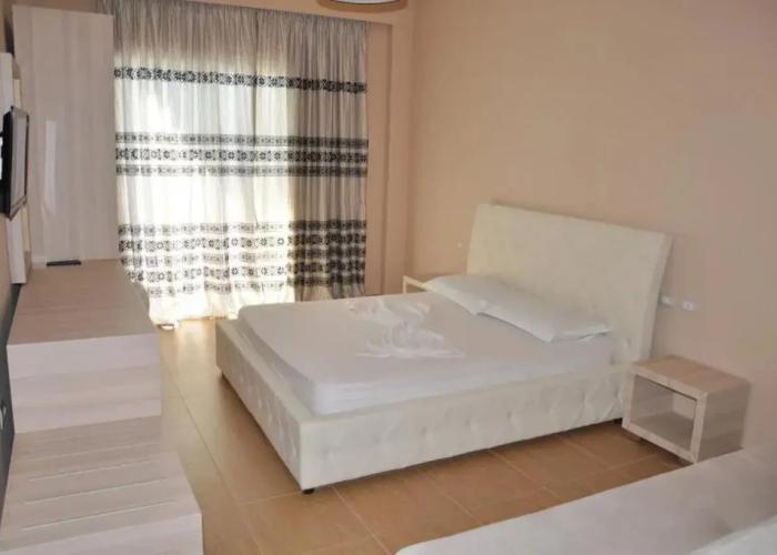 Coral Hotel & Resort