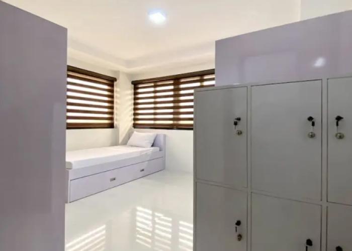 Staycation Hotel
