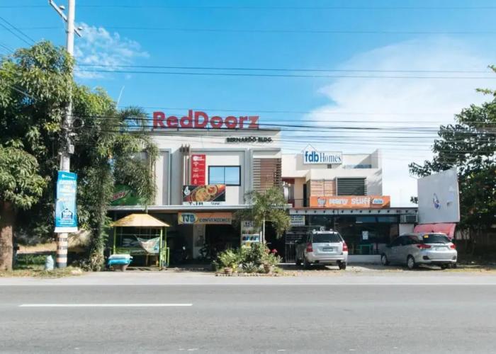 RedDoorz @ FDB Homes Nueva Ecija