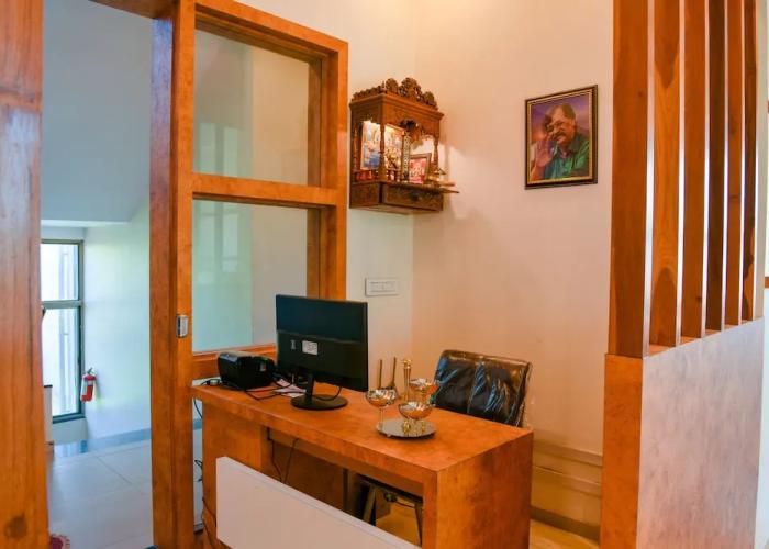 Malvan's Aishwarya Hotel