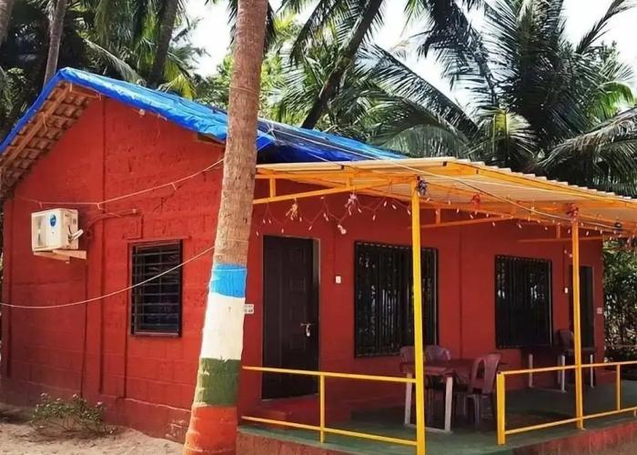 Mayekars Holiday Home