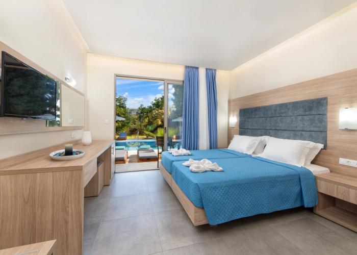 Euroxenia Marathon Hotel