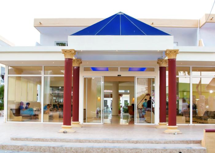 Euroxenia Marathon Hotel