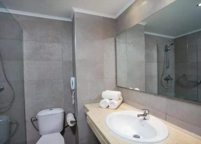 Hotel Niriides Beach