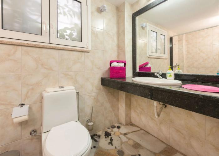 Elefteria Apartments