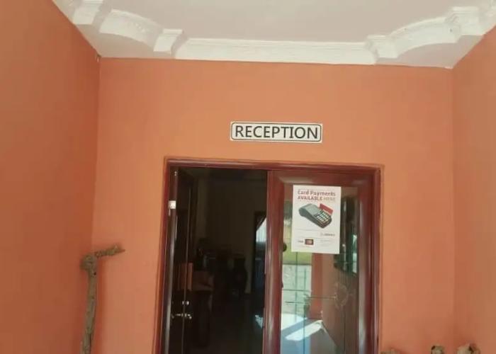 Twin Cave Lodge