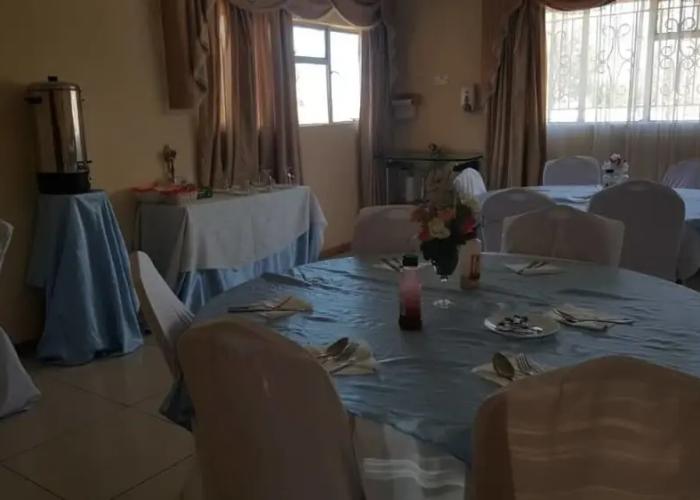 Twin Cave Lodge