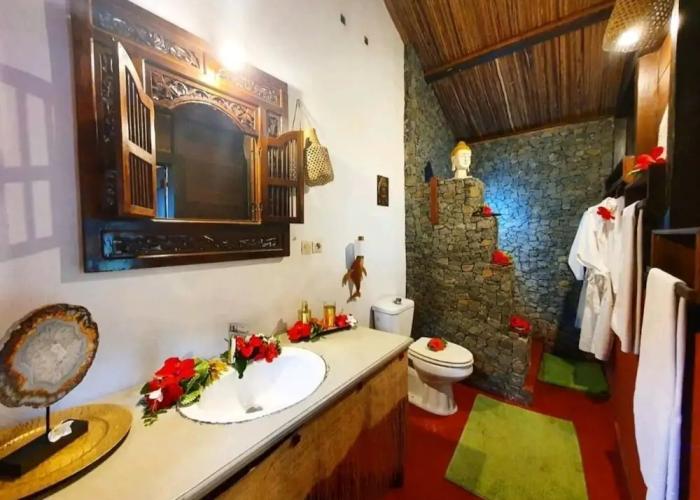 Ravoraha Ecolodge