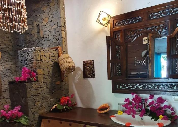 Ravoraha Ecolodge