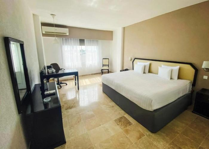 Days Inn by Wyndham Tuxtepec