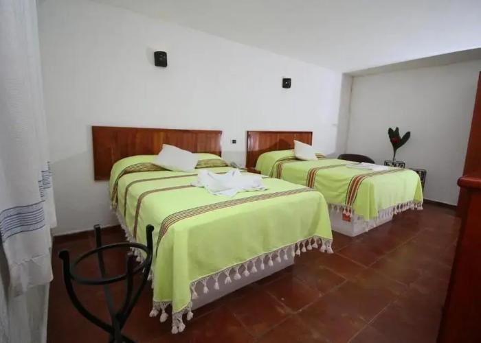 Hotel Villa Blanca Suites