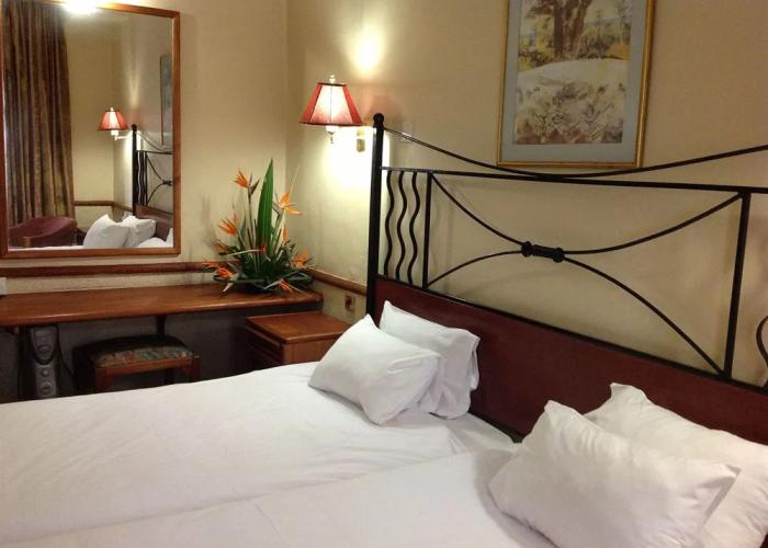 New Ambassador Hotel