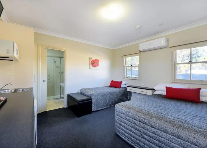 Prince of Wales Motel