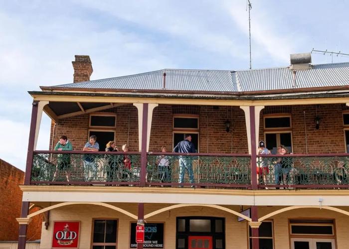 Commercial Travellers House