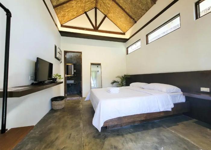 Ikani Surf Resort