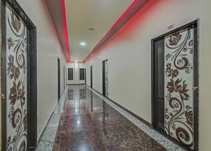 Treebo Royal, Chandrapur