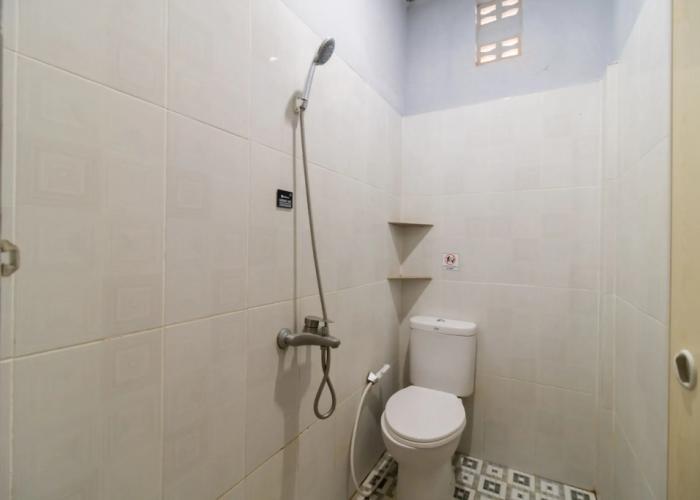 RedDoorz Plus near Ramayana Pematangsiantar