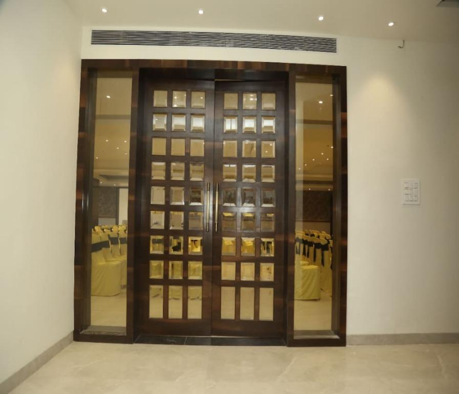 Hotel Poonam Residency