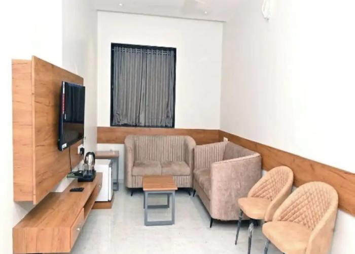 Topline Foods Resort