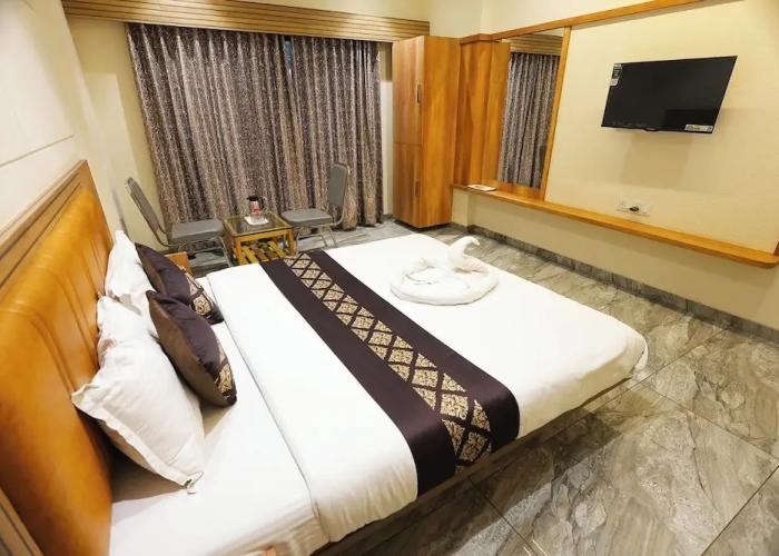 The Horizon Hotel Surat
