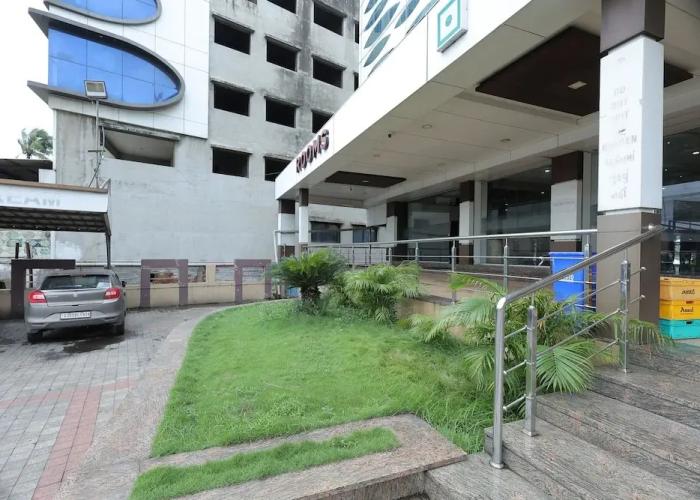The Horizon Hotel Surat