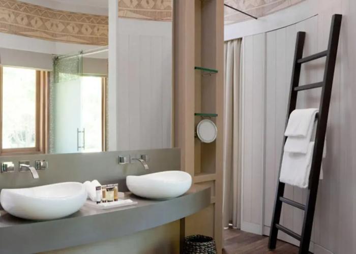 Sheraton New Caledonia Deva Spa & Golf Resort
