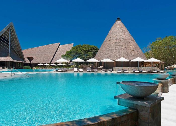 Sheraton New Caledonia Deva Spa & Golf Resort