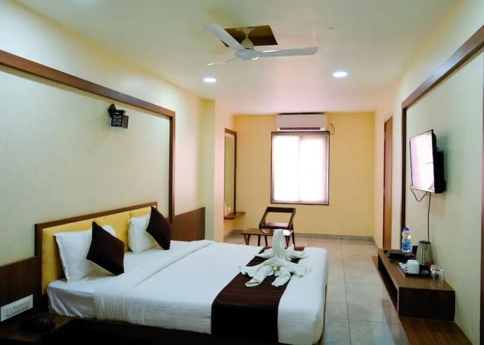 Hotel Sai Inn