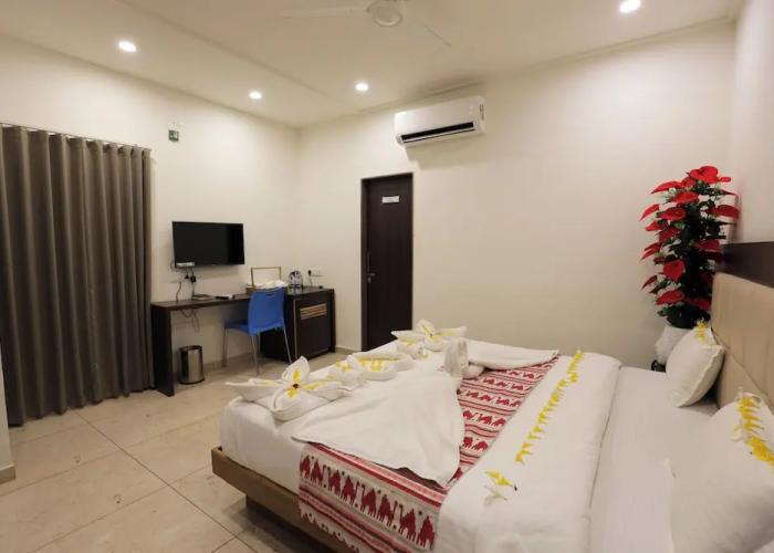 Leena Resort