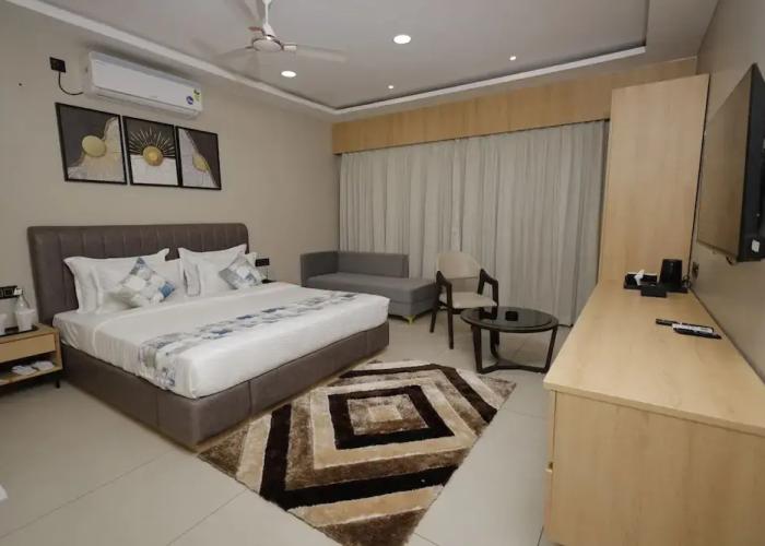 Regenta Resort Vindhyachal, Statue of Unity