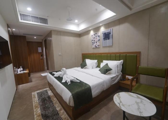 Hotel Stature Inn