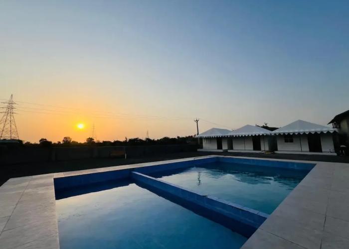 Unity Sunrise Resort - Statue of Unity Kevadia