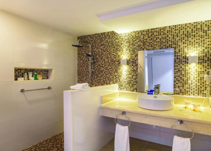 Memories Caribe Beach Resort - Adults Only  +16