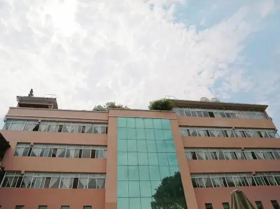 Jiangwai Hotel Yuanyang