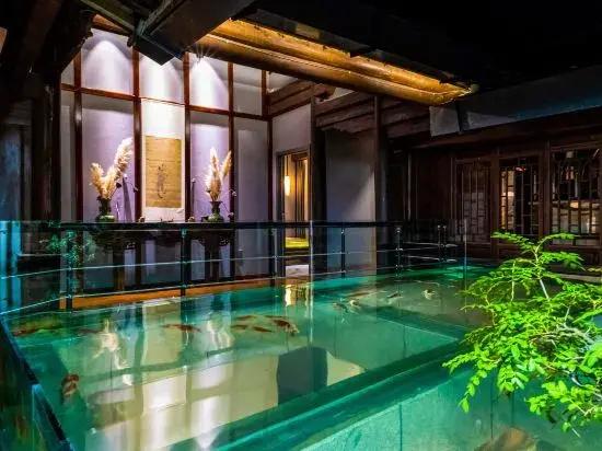 Suyu. Inn (Jianshui Ancient City Train Shop)