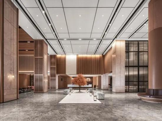 Tiandong Mingyue Lake Garden International Hotel
