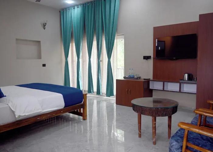 Bandhavgarh Tiger Resort