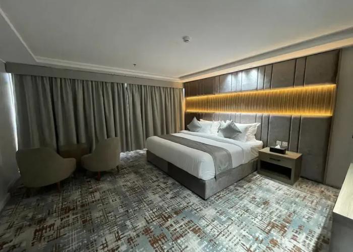 Sweet Land Hotel