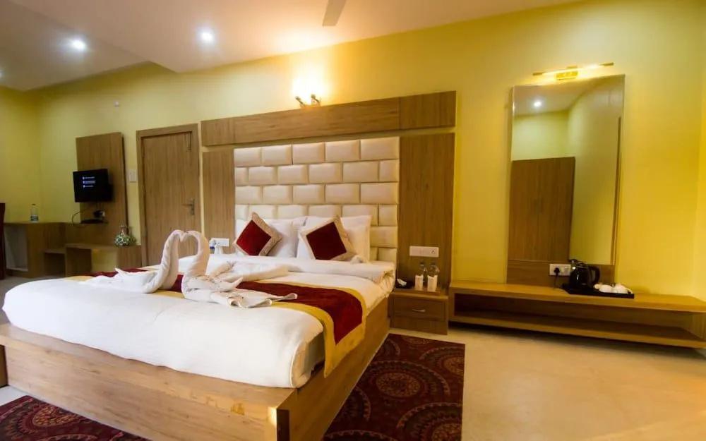 фото Riverfront Resort